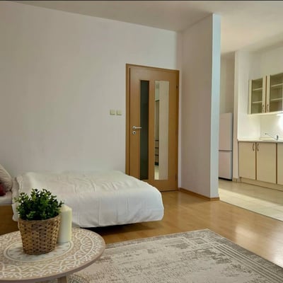 Rent of a furnished 1-room apartment, 37 m², Bratislava-Petržalka, Slovakia